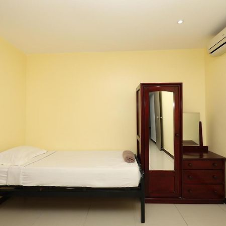 Tropical Plaza Apt ナンディ エクステリア 写真