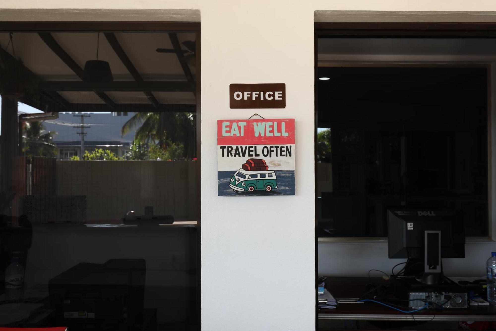 Tropical Plaza Apt ナンディ エクステリア 写真