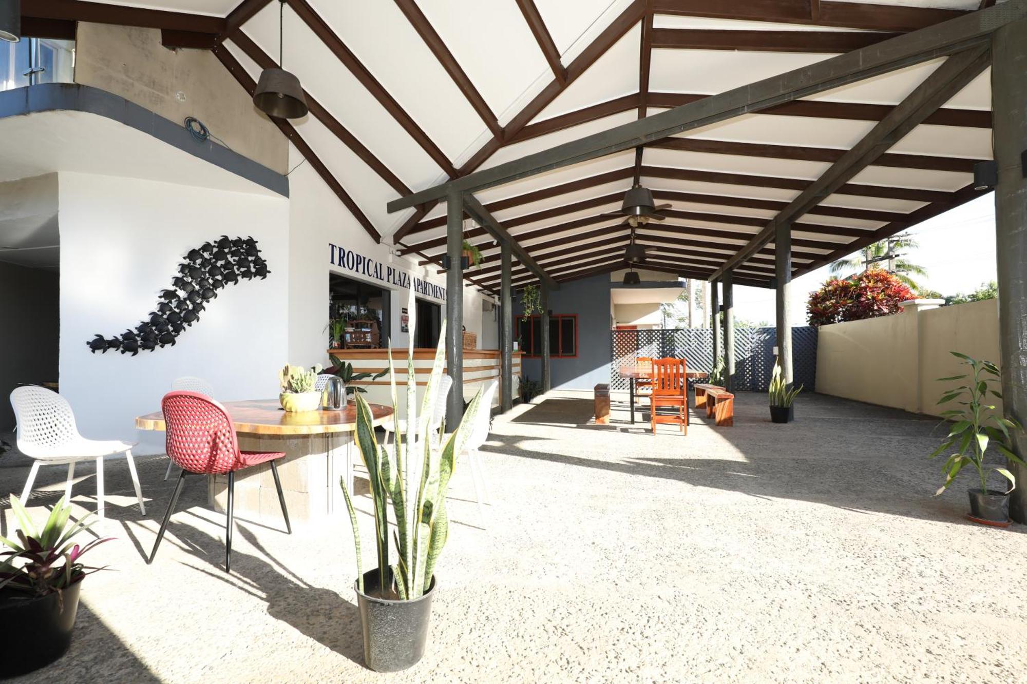 Tropical Plaza Apt ナンディ エクステリア 写真